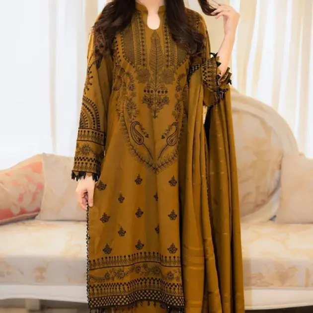 3 Pcs Women's Unstitched Embroidered Suit