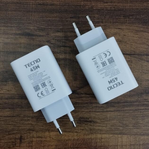 Original Tecno 45W charger (like model U450TEB)