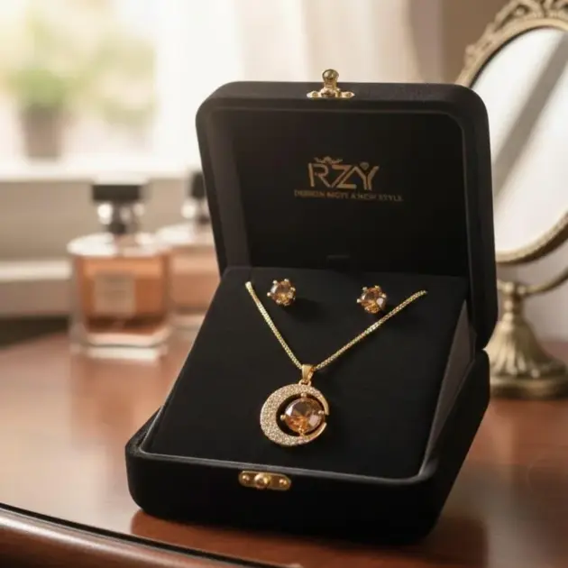 Funky Gold Plated Crystal Pendant Set