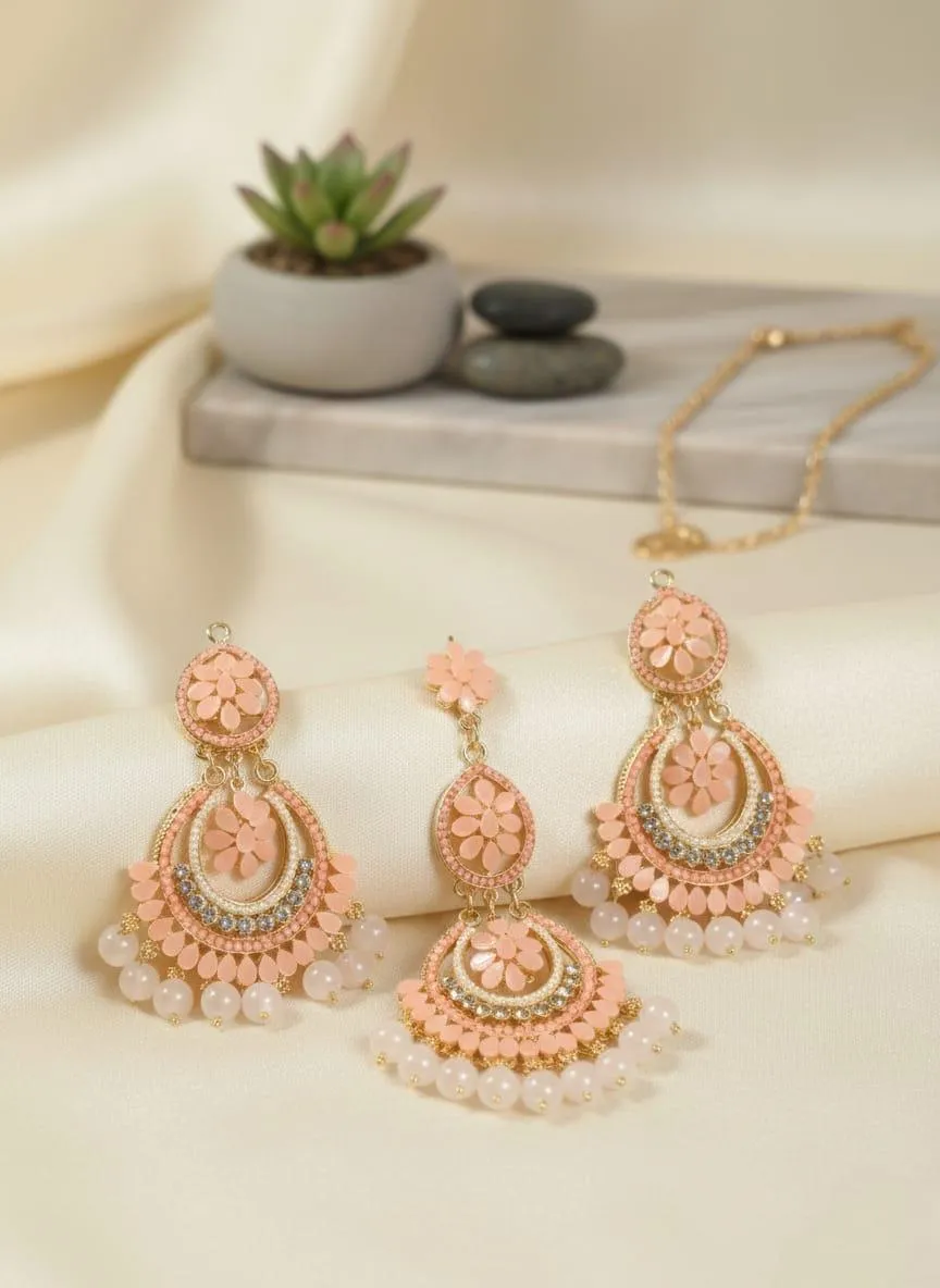 Modern Design Gold Plated Crystal Earrings Bindia Set