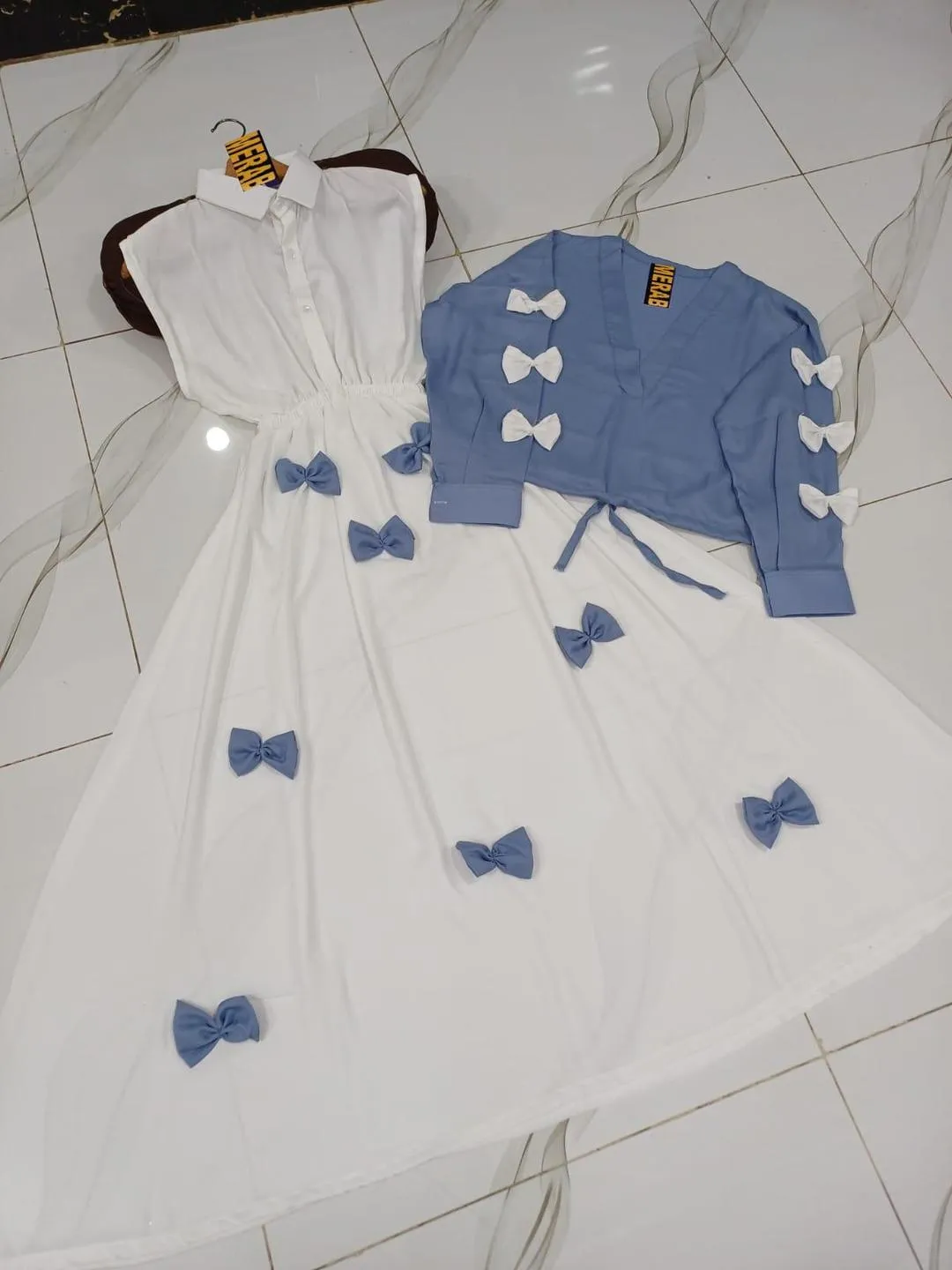 2 Pcs Women's Stitched Georgette Calligraphy Maxi and Jacket - Image 3