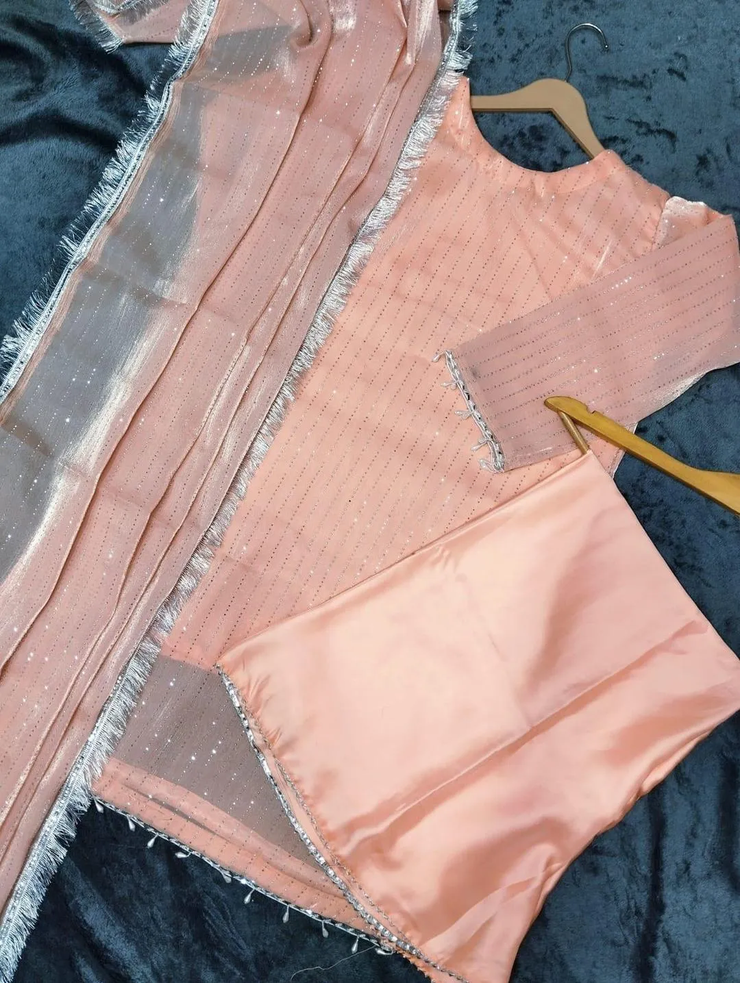 3 Pcs Women's Stitched Shamoz Silk Patch Work Suit - Image 5