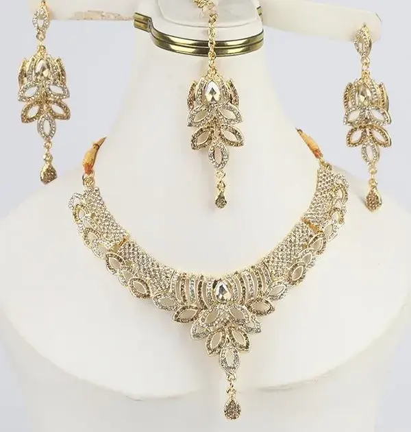Badam patti Necklace Set With Earrings and free dori