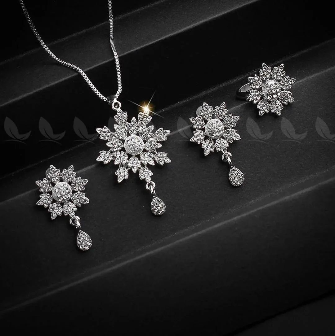 New Elegant Flower Design Zarcoon Locket set With Ring And Bracelet For Girls And Women's - Image 3