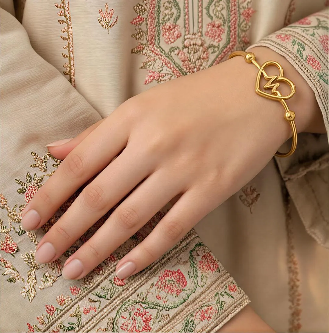 Heartbeat Design Gold Plated Necklace And Bracelet Set - Image 3