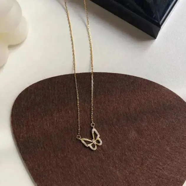 Butterfly Design Gold Plated Artificial Stones Pendant