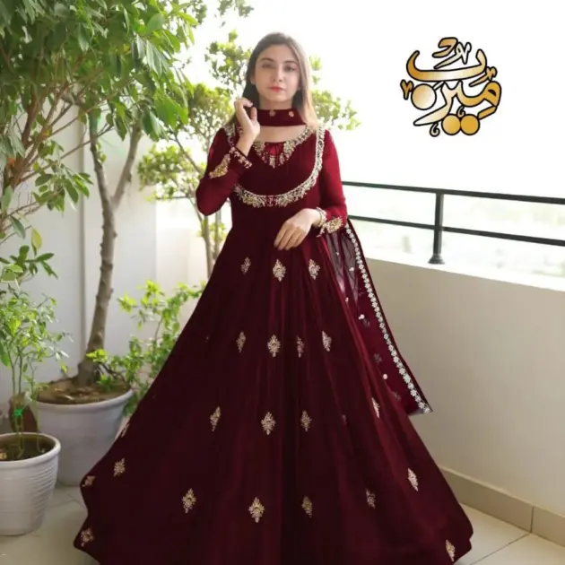 3 Pcs Women's Stitched Chiffon Embroidered Maxi Suit