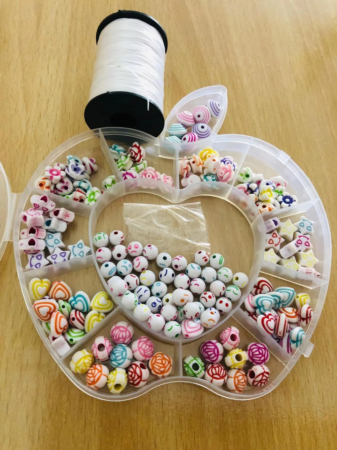 DIY Jewellery Beads / Apple Beads Design with Elastic Thread Roll