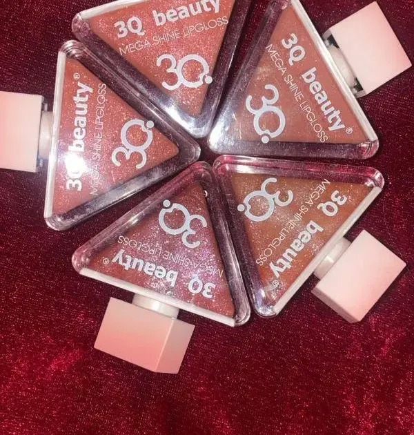 Glossy Finish Lip Gloss - 25ml Pack of 1 in Vibrant Shades of Orange and Pink