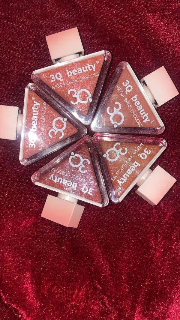 Glossy Finish Lip Gloss - 25ml Pack of 1 in Vibrant Shades of Orange and Pink