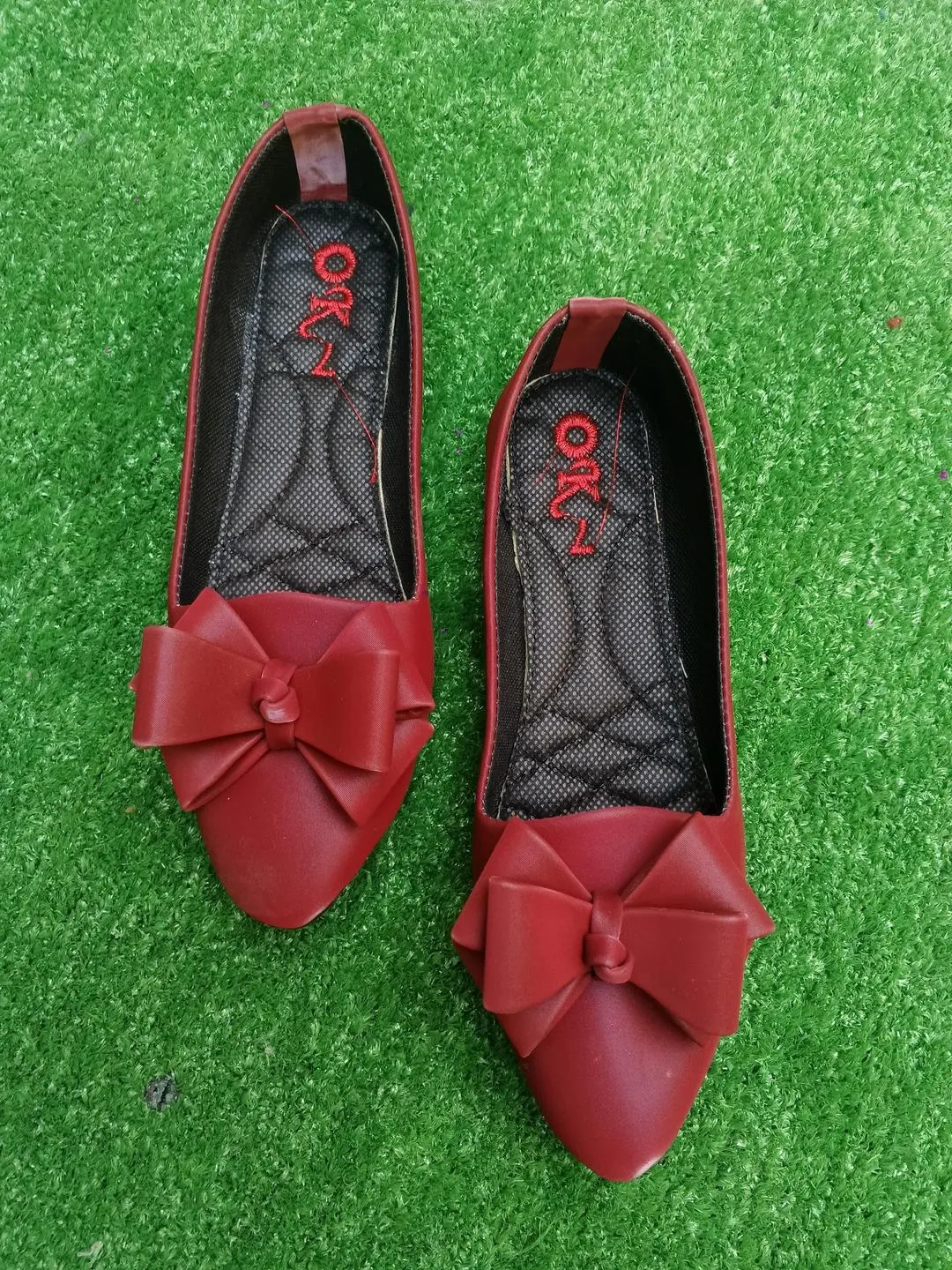 Women's Satin Formal Pumps - Image 9