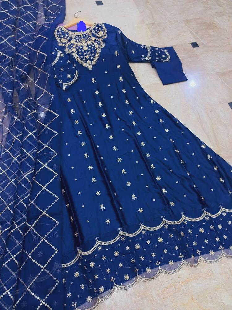 3 Pcs Women's Stitched Shamoz Silk Embroidered Maxi - Image 2