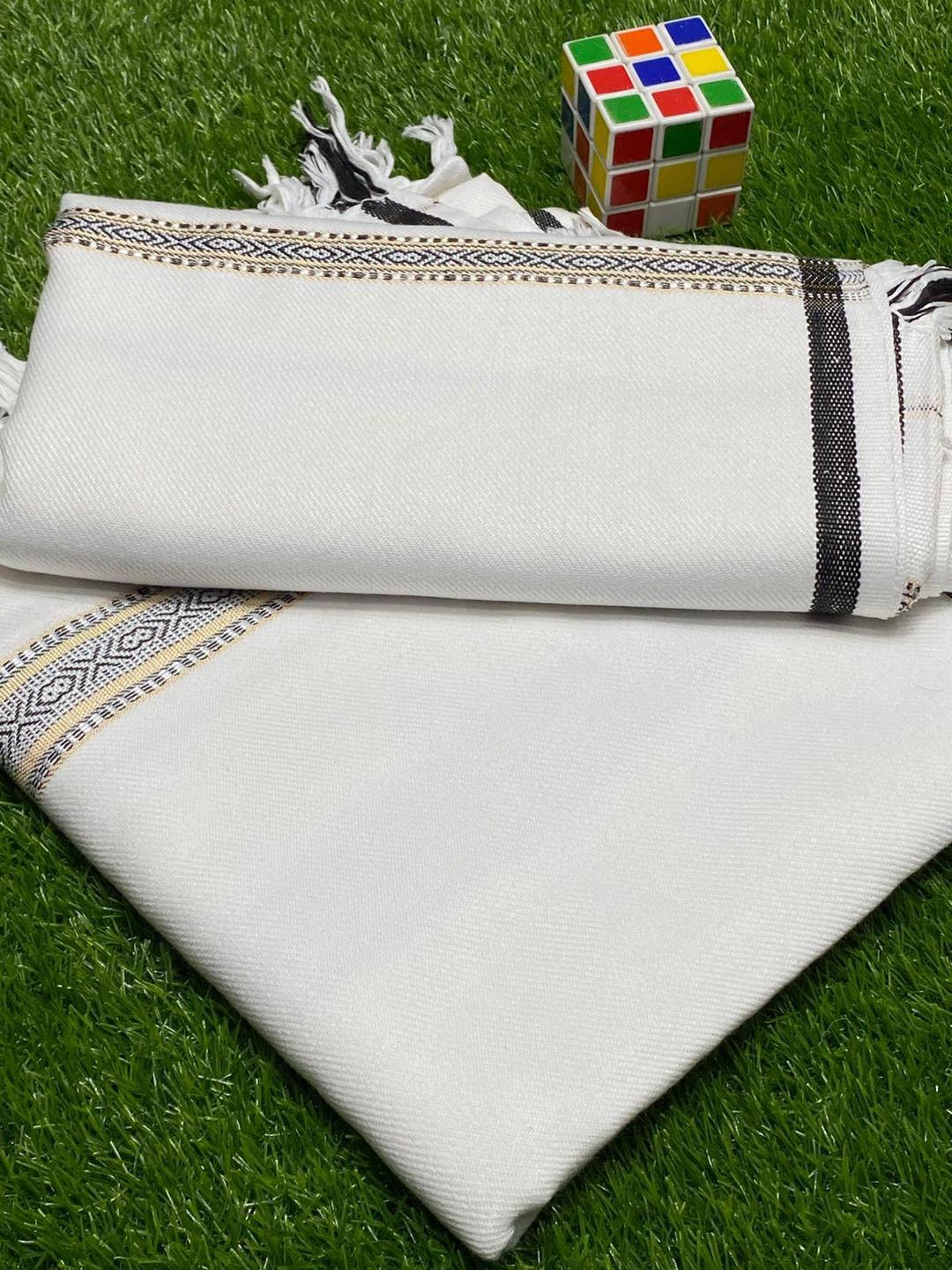 Luxurious Pashmina Wool Shawl - 1 Pc Off White Plain Design - Image 5